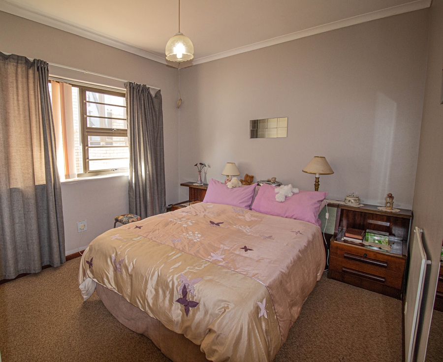 4 Bedroom Property for Sale in Franskraal Western Cape